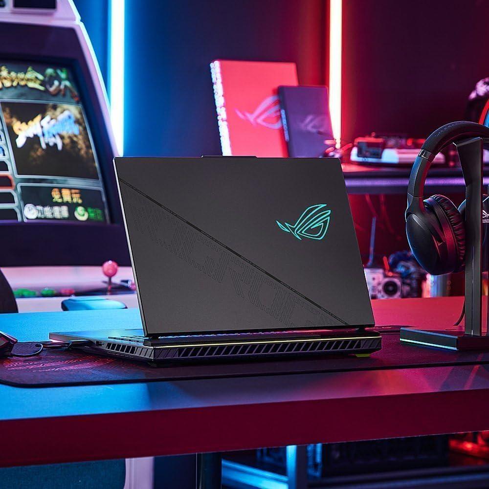 ROG G16 – KI-Workstation: Stoppt Engpässe, für Profis, hohe TGP
